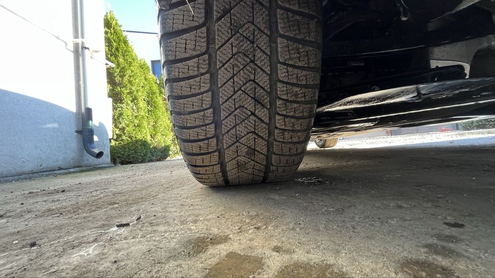 Anvelope Pirelli Dot 20/22 (toate 4 -800 lei) 245/40/19 si 275/35/19