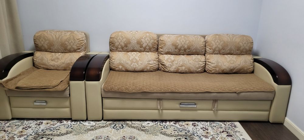 Продам диван с креслом