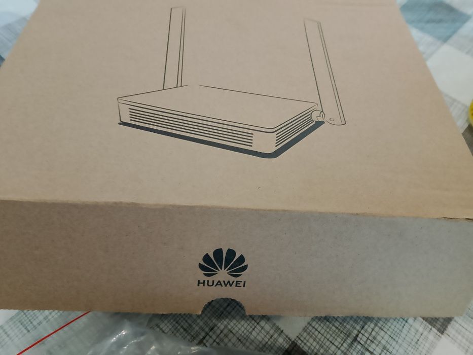 Продам роутер Huawei б/у недорого