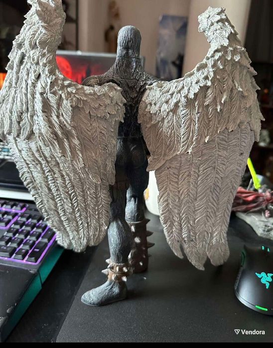 Mcfarlane spawn wing of redemption