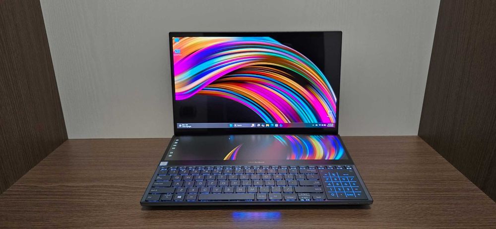 Asus ZenBook Pro Duo UX581G – i7 / 16GB / 1TB SSD / RTX 2060 – Ca nou