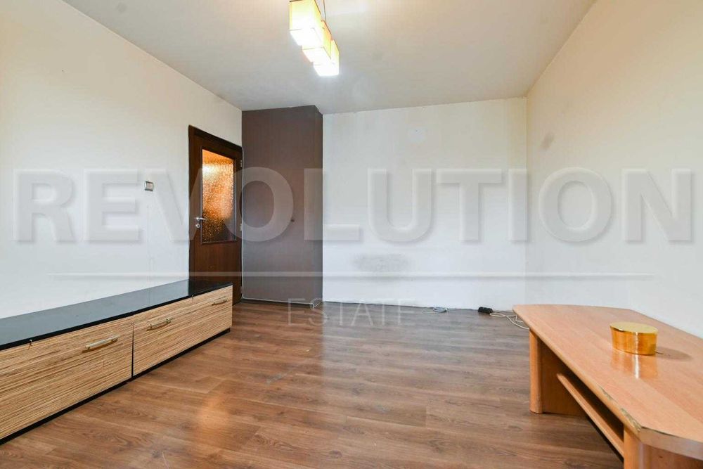 Продава се Едностаен апартамент в София, Надежда 1 - 42 кв.м за 2643 €/кв.м - Снимка #1