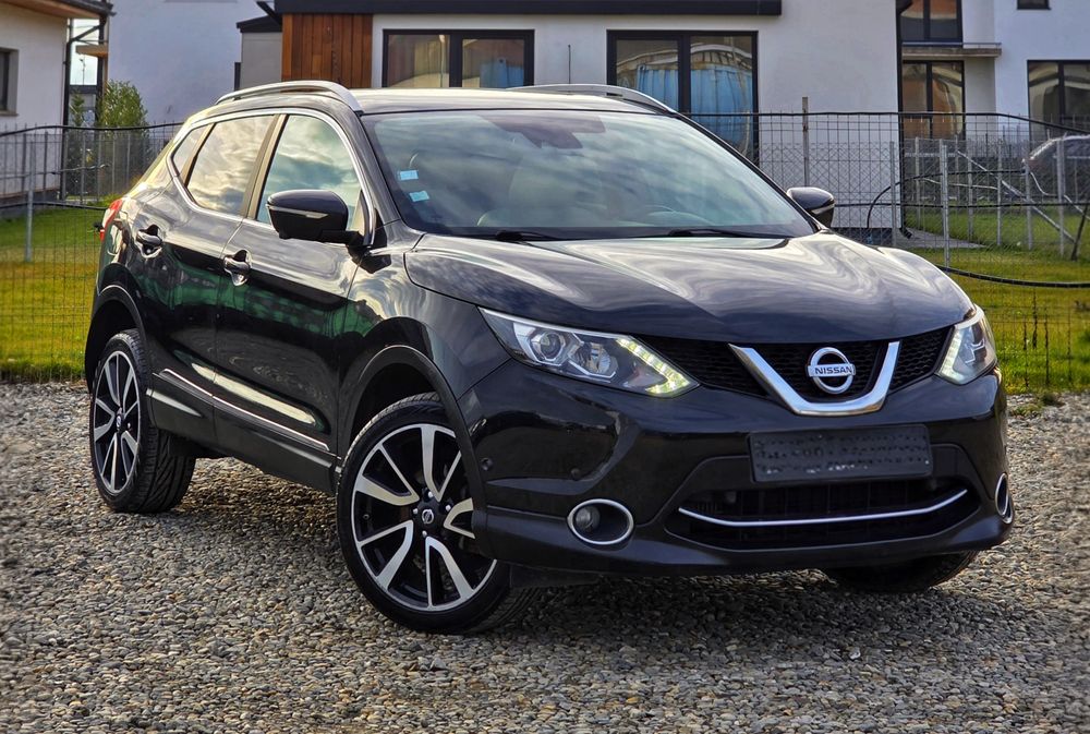 Nissan Qashqai Tekna 2014 4x4 1.6DCI 130CP/camere 360°/panoramic