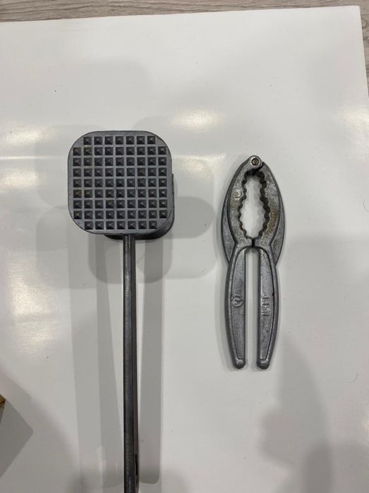 Орехокол ссср целый