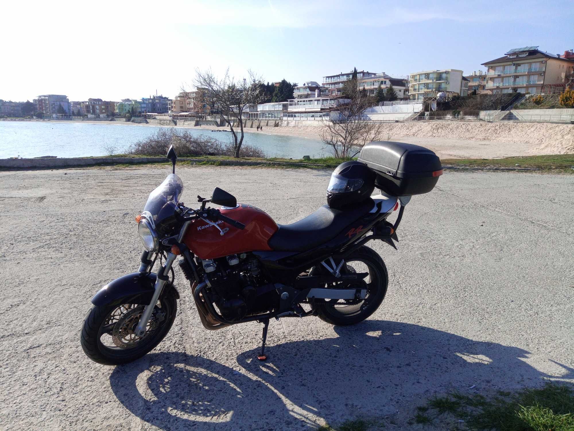 Kawasaki ZR750F регистриран