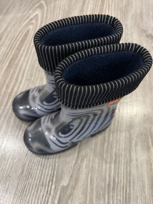 Детски зимни и гумени ботуши