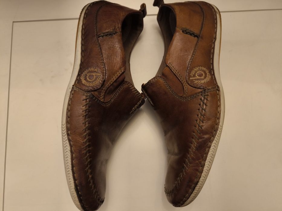 Pantofi ușori,din piele naturala, pt bărbați ,mărime 44 Bugatti