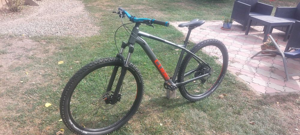 MTB Cube roti pe 29 model Nou.