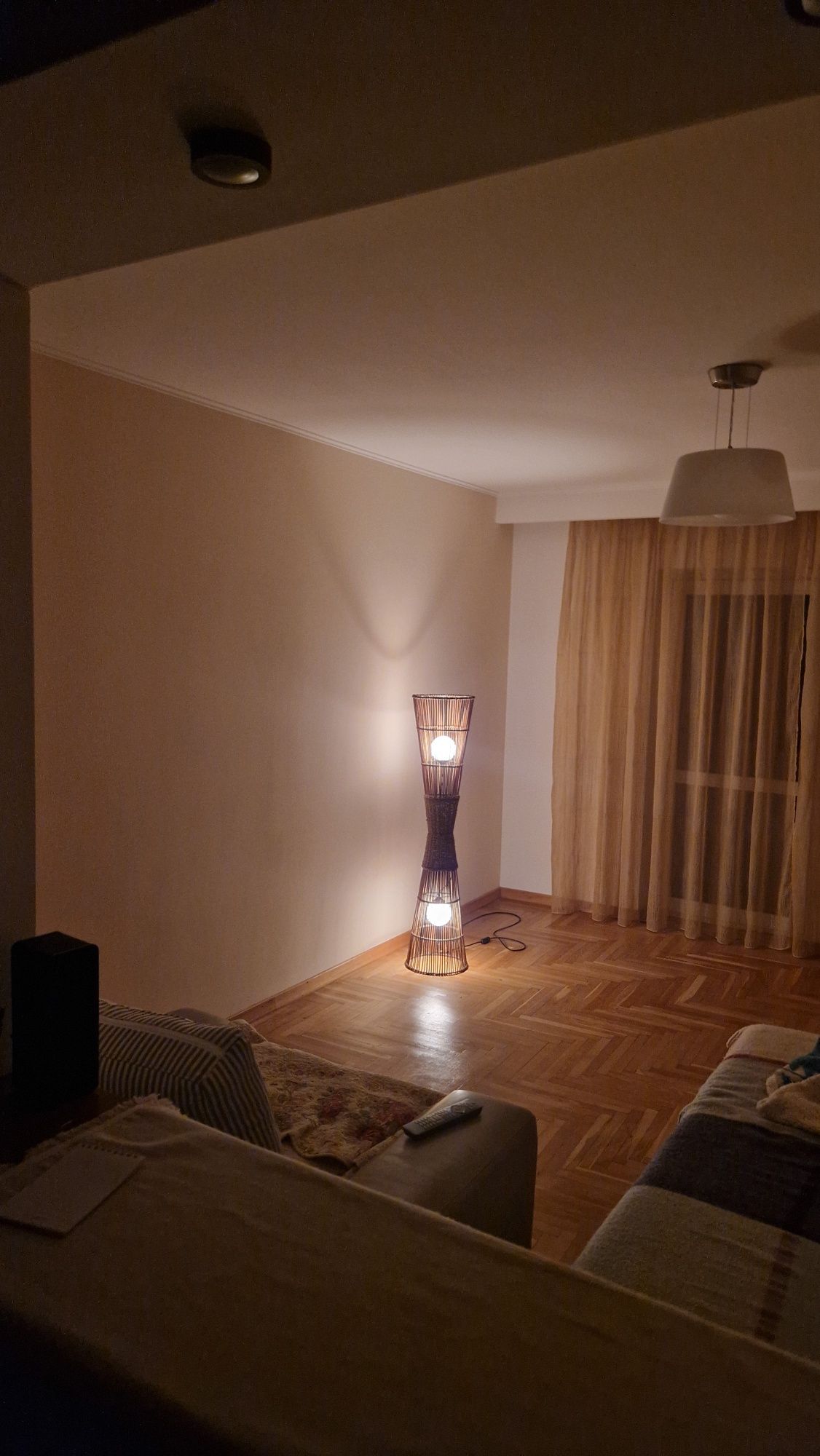 Lampa de podea living