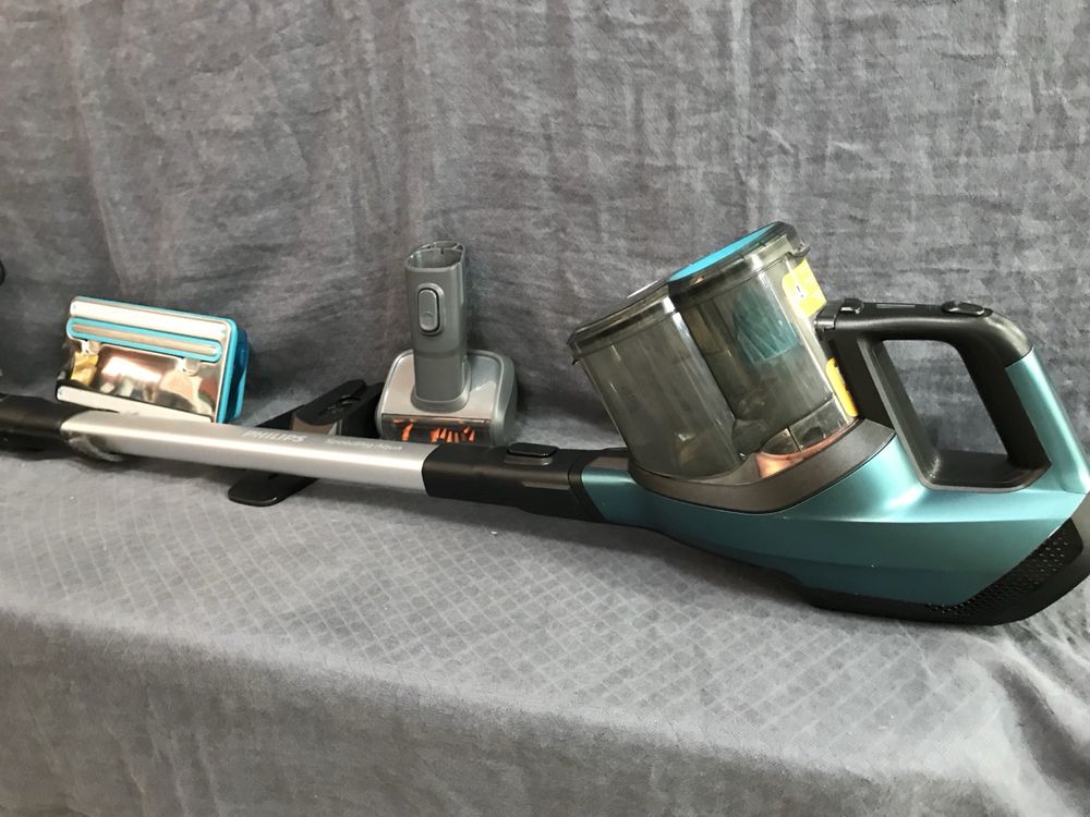 Вертикална прахосмукачка Philips SPEEDPRO Aqua 3in1