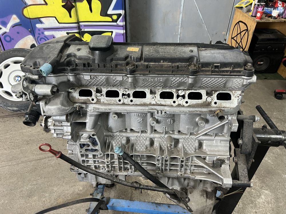 M54B25 двигател