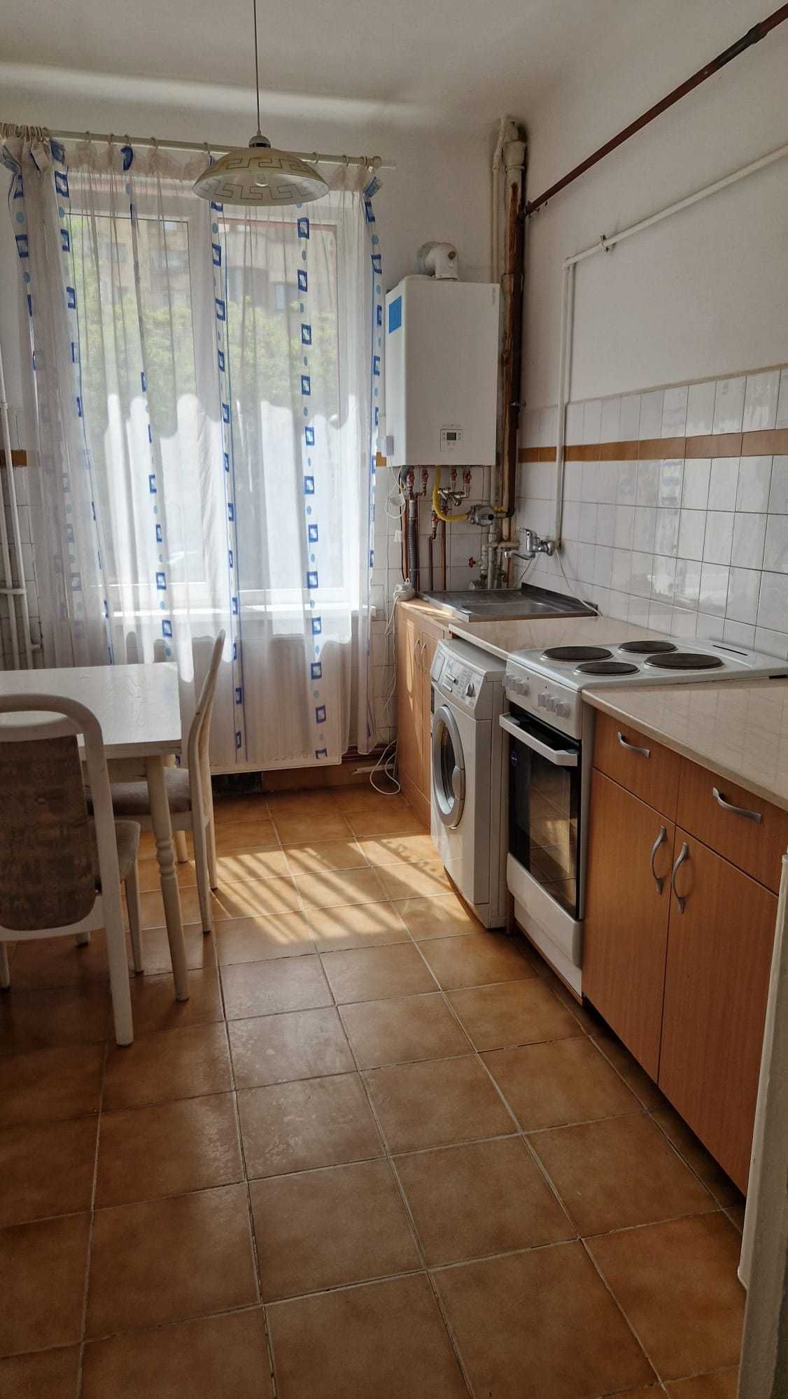 Apartament ultracentral  57 mp Stefan cel Mare (Ramada) 2 camere