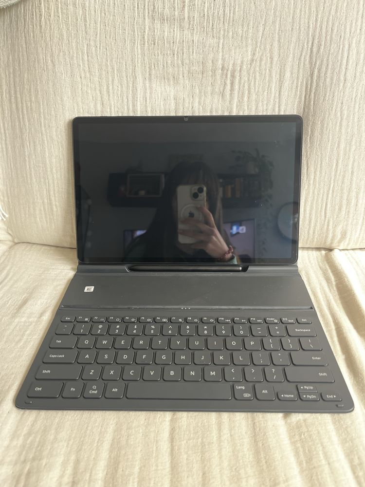 Samsung Tab S8+, 256Gb памет + клавиатура