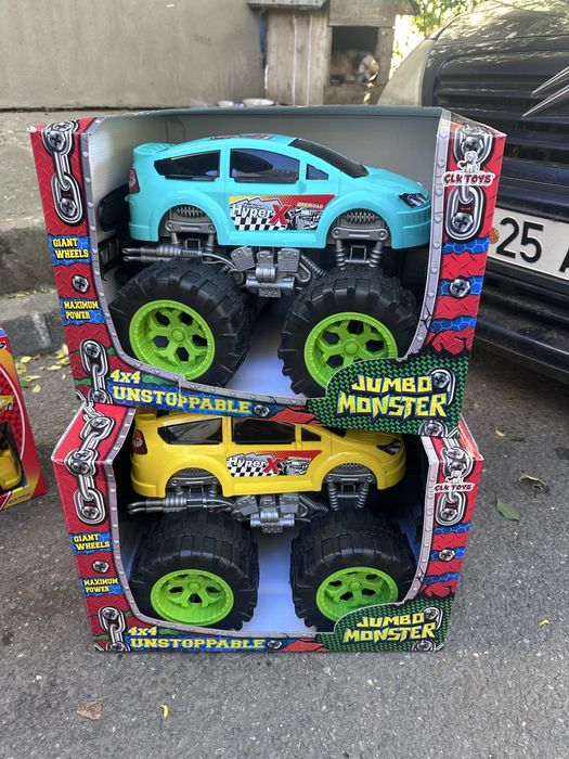 Jumbo Monster Truck urias