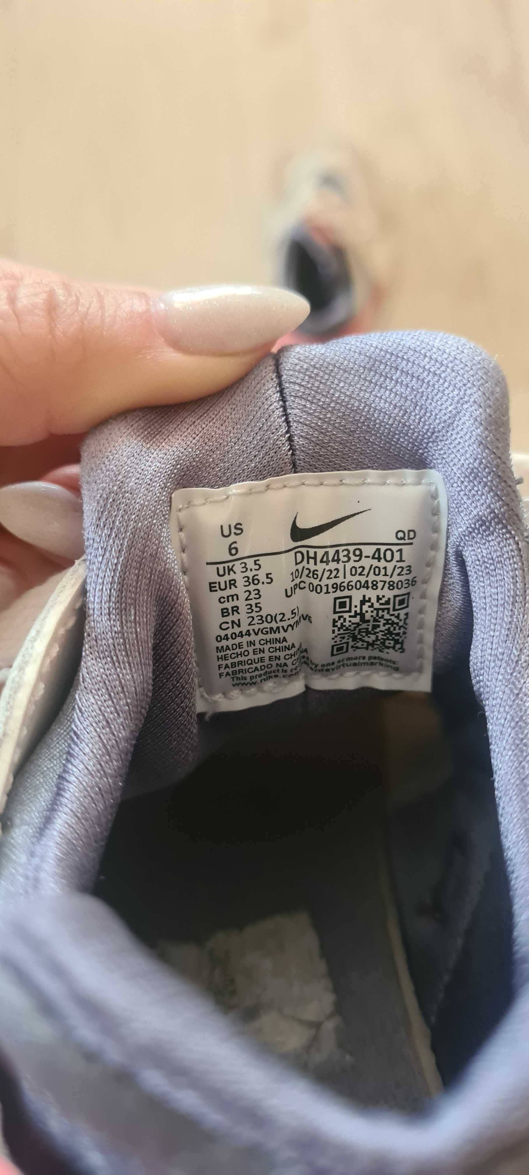Маратонки nike 36.5