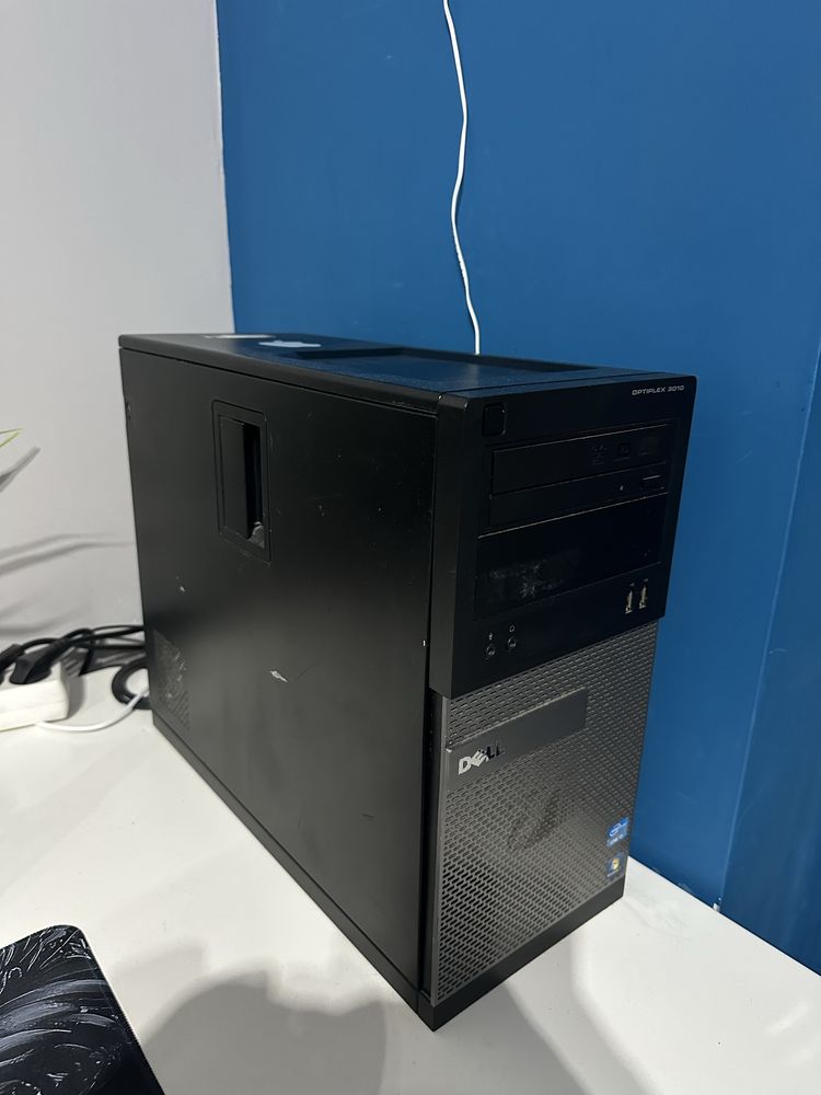 Компютър за игри и офис работа