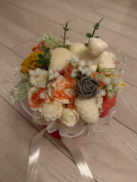 Buchet din ceara de soia