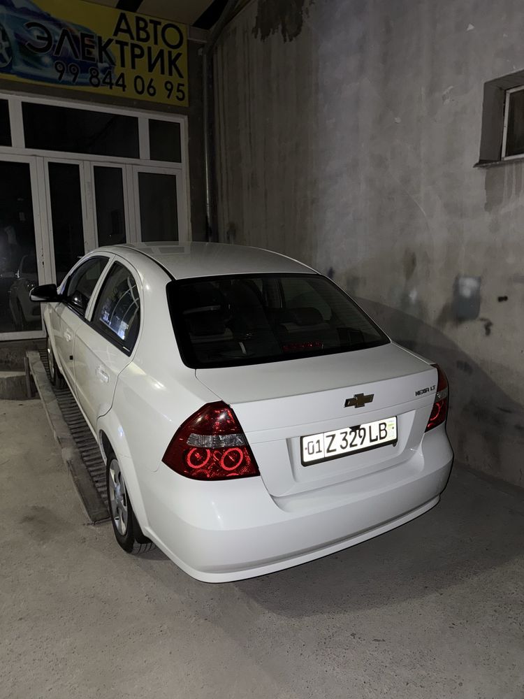 Nexia 3 srochna sotiladi sovdasi bor
