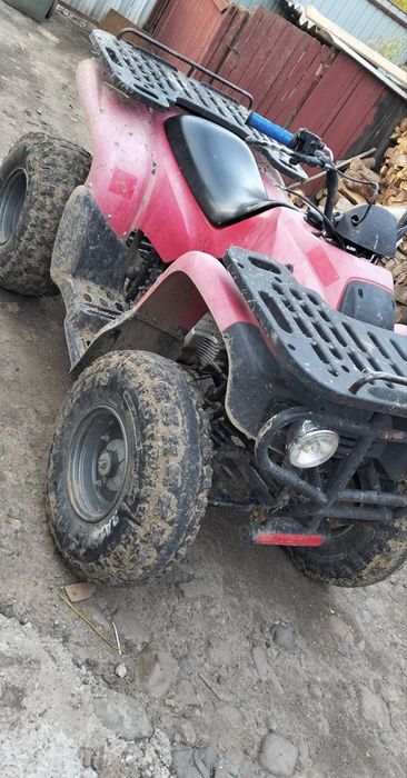 Vând Atv 250 5 trepte