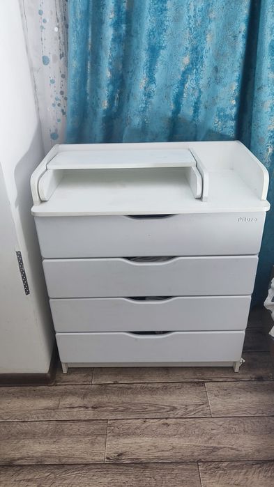 Продам детский комод с пеленальным столом