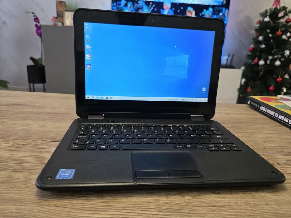 лаптоп Lenovo Winbook 300e с ТЪЧ