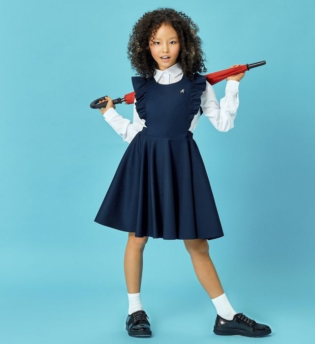 Продам школьный сарафан