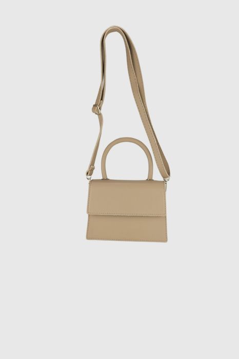 НОВО! ЛИКВИДАЦИЯ! Малка дамска чанта в бежово