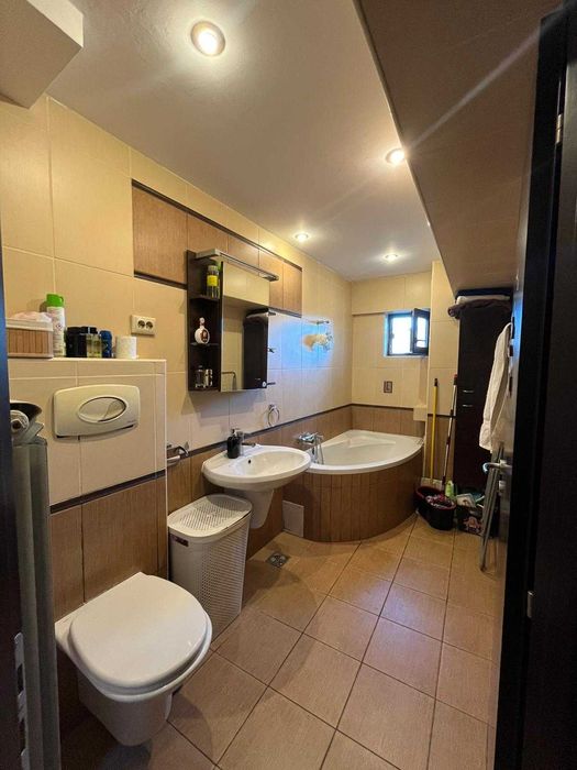 Apartament 2 Camere - Casa de Cultura