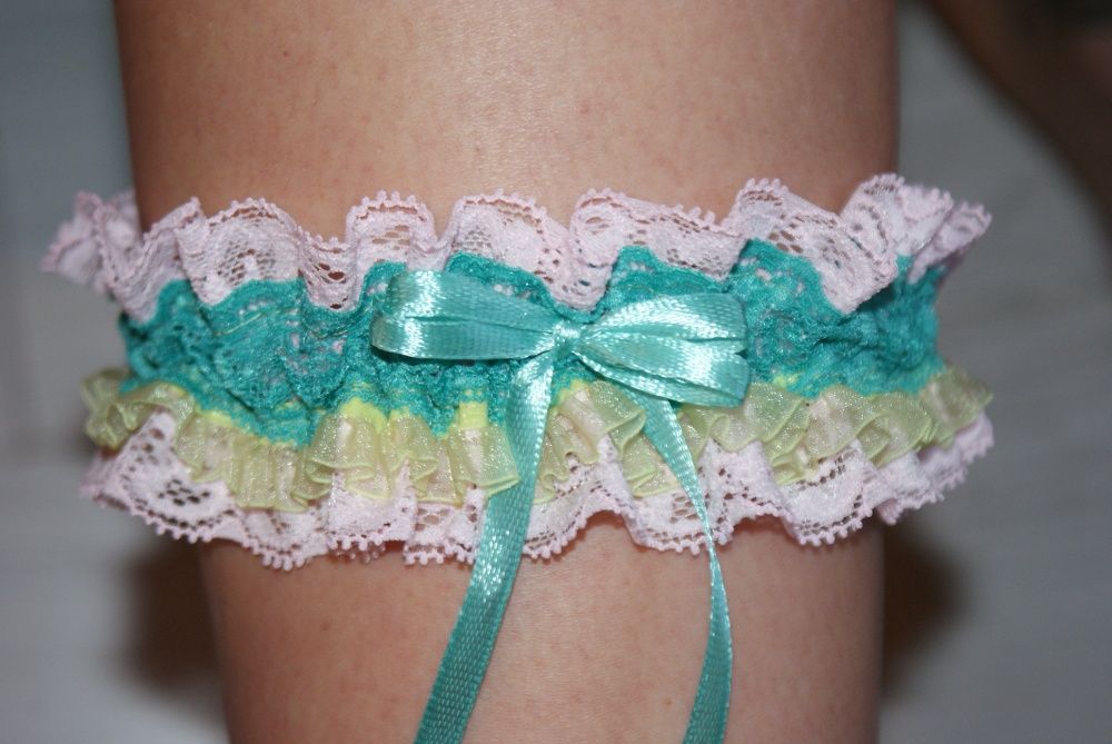 Jartiera mireasa NOUA hand made 100% in Romania Bridal garter