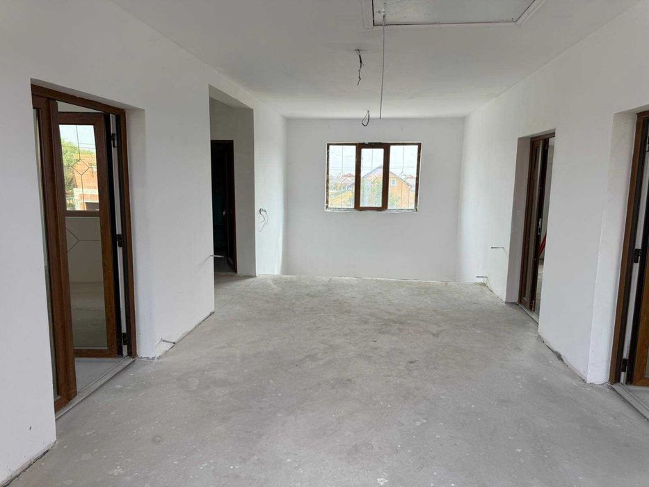 PROPRIETAR casa in Parta la 10 km de timisoara sau schimb.APART