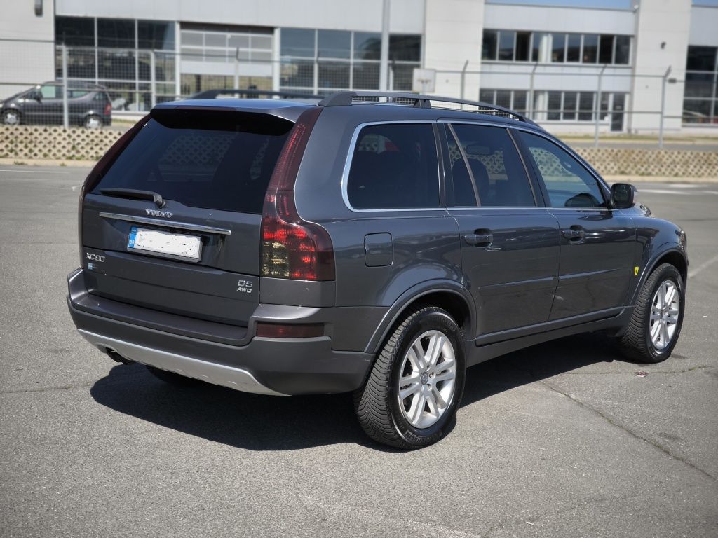 Volvo XC90 D5 Navi/алкантара