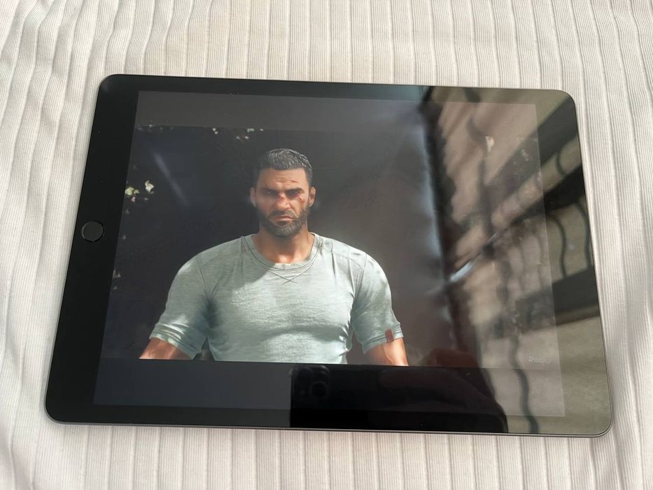 Айпад 9 64гб IOS 26 в идеальном состоянии