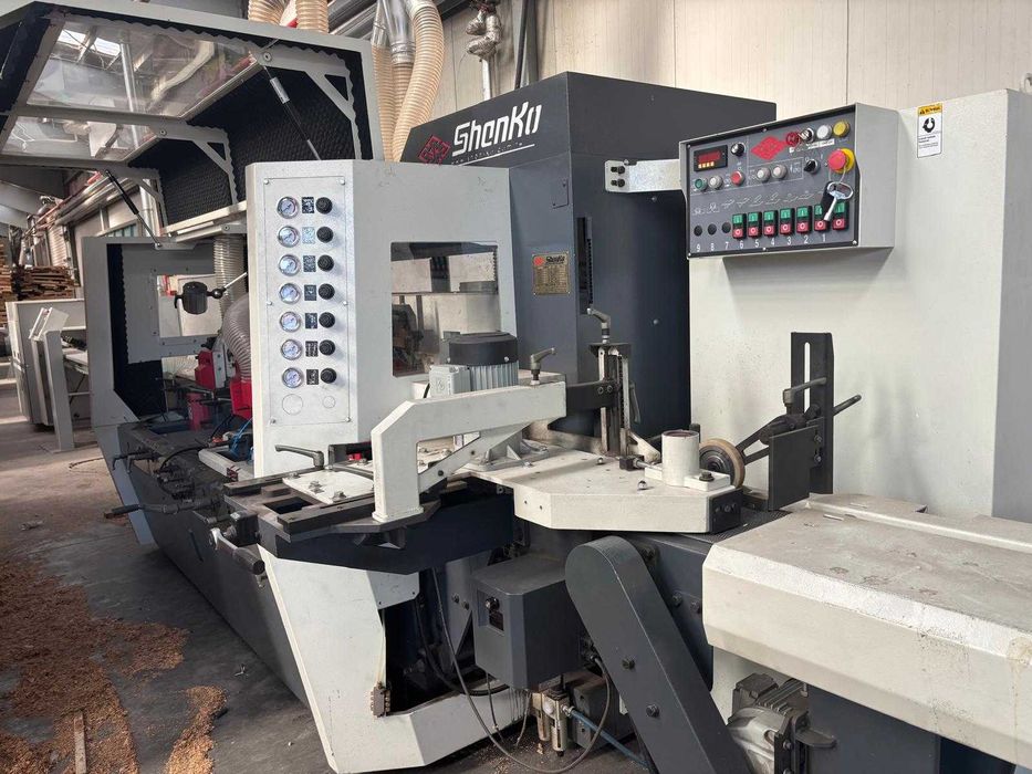 Masina de rindeluit pe 4 fete SHENKO, tip SKG-2306GH/6