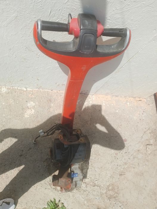 Vând motor de liza electrica in stare foarte buna