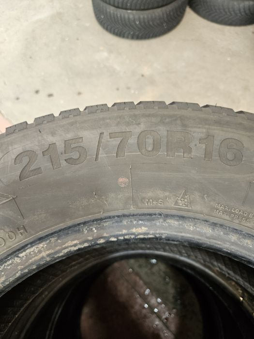 Гуми 215/70/16 2броя Всесезонни