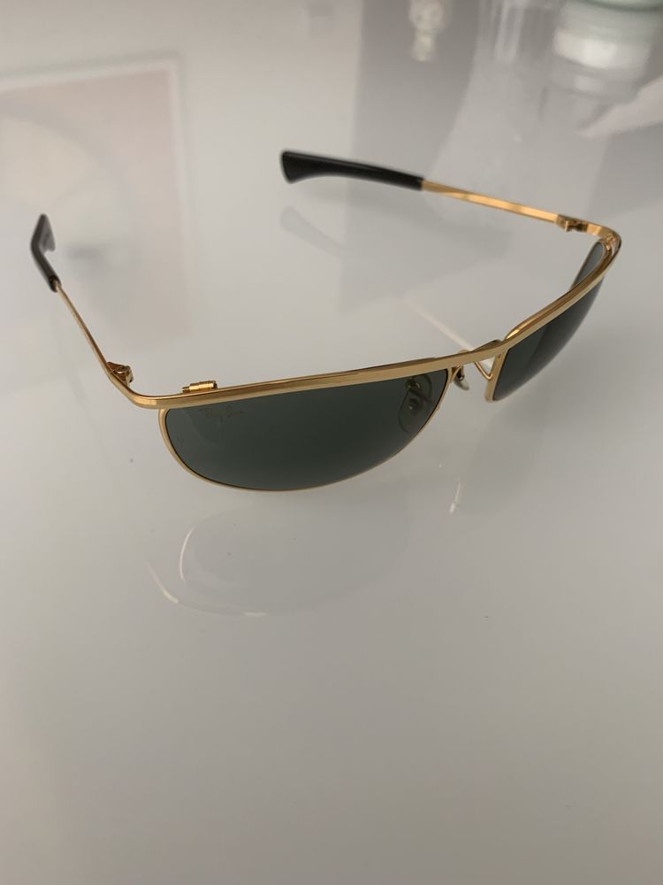 Ray -Ban като нови