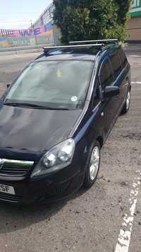 Opel Zafira 2011