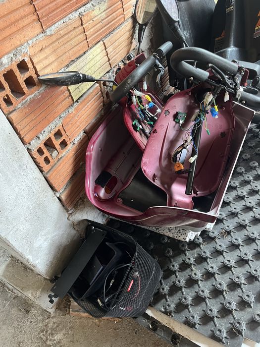 Инвалидни електрически колички