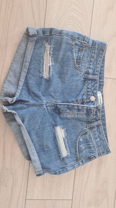 Pantaloni scurți de blugi