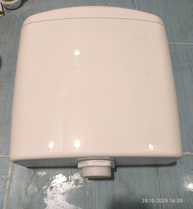 Огледало + казанче за тоалетна