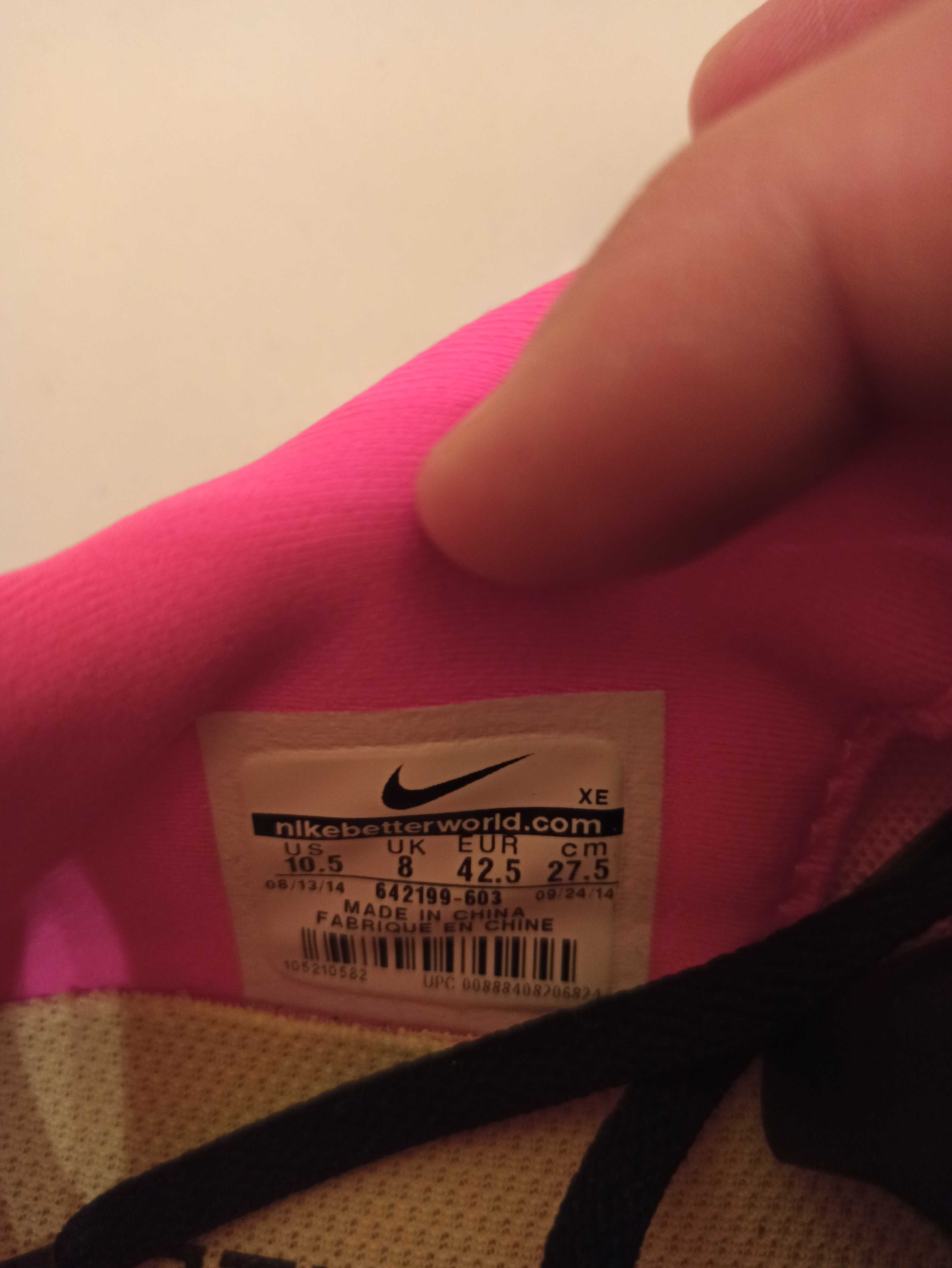 Маратонки Nike 42,5