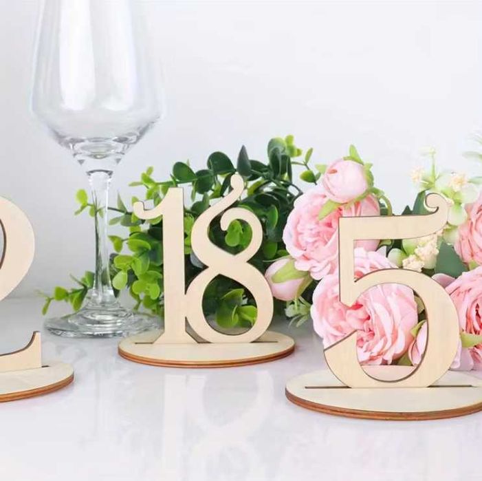 Цифри за номериране на маса с поставки 1 - 20 за парти сватба събитие