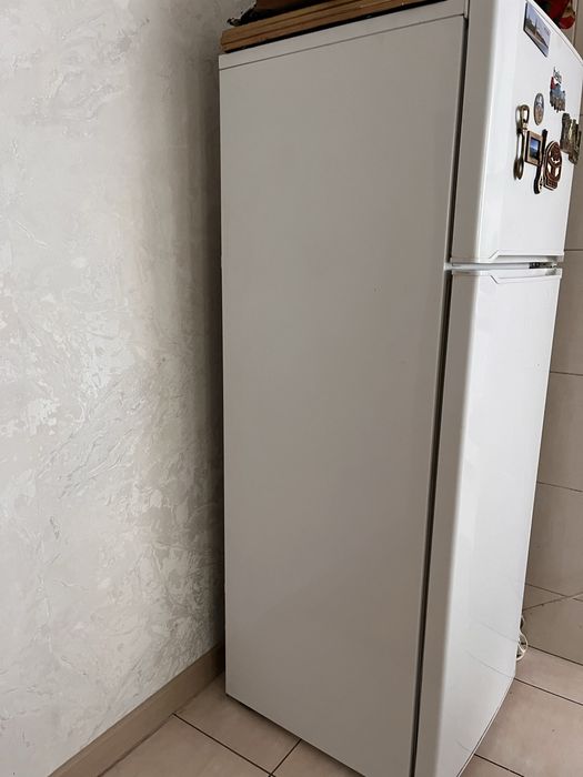 Продам холодильник BEKO