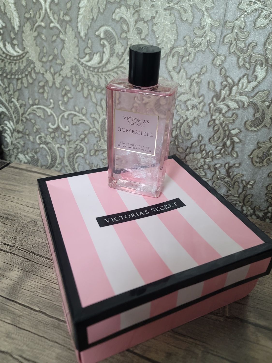 Духи Victoria Secret Bombshell 250ml