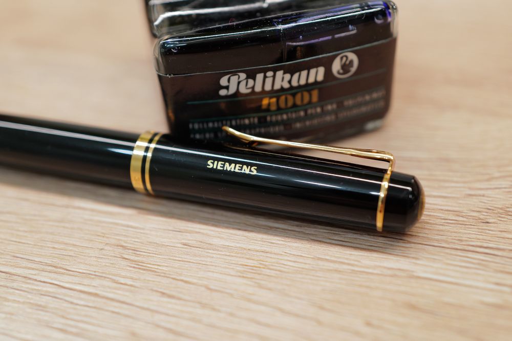 Stilou Pelikan M de colectie Siemens ca nou cerneala calimara