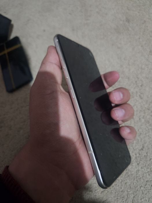 Lg v60 8/256Gb Kha Region Samarqand