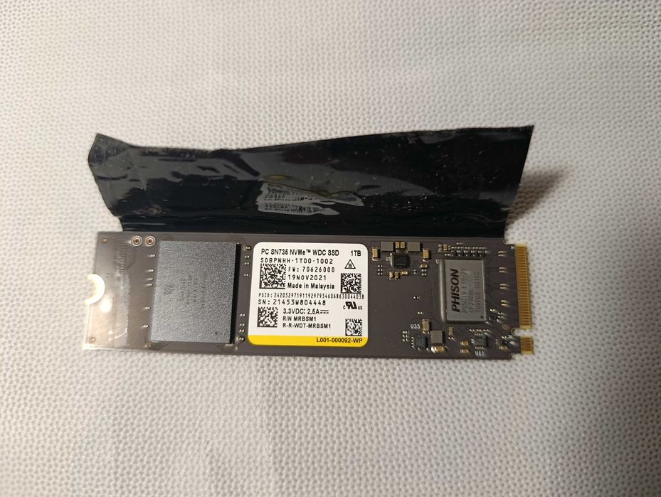 Продам SSD WD SN735 1 ТБ NVME PCI4.0