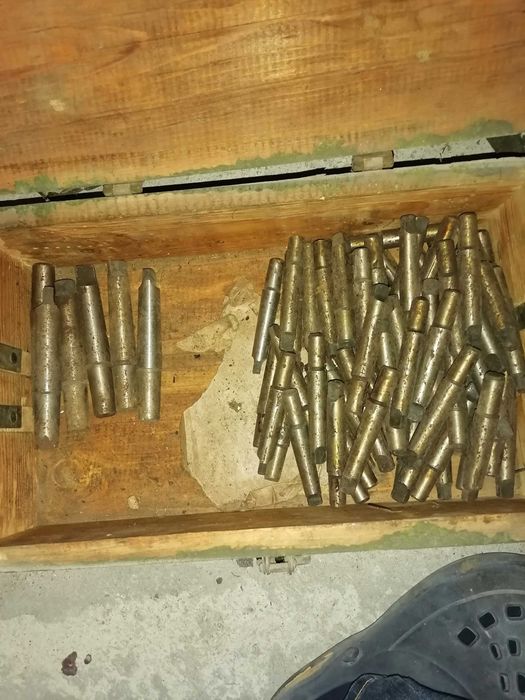 Burghie pentru metal de diferite dimensiuni