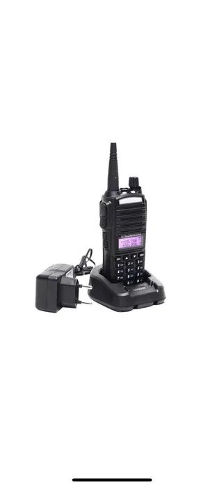 Statie emisie - receptie UV82 8W VHF - UHF