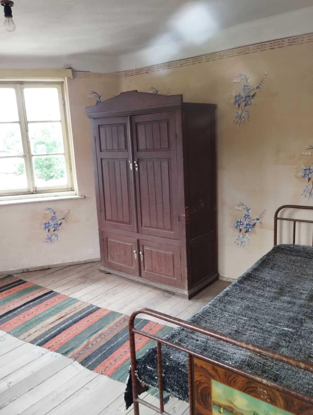 Продавам къща на село